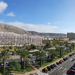 https://home-sweet-home-arona-tenerife.tenerifehoteles.net